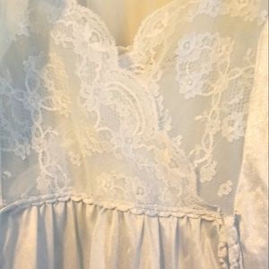 Gilead Vintage Peignoir Nightgown